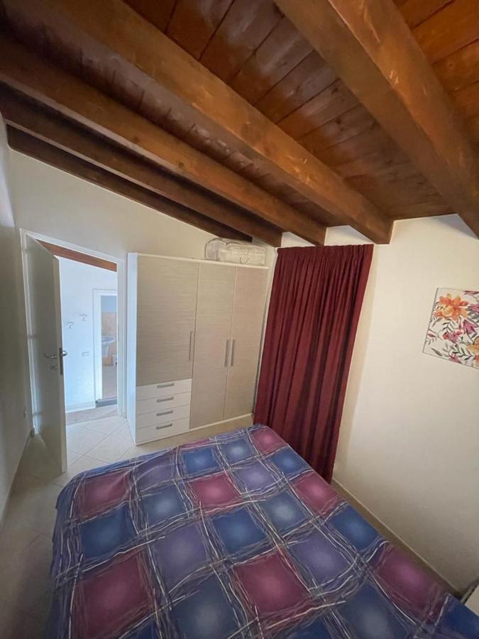 Residence L'Incanto Attici カステルサルド エクステリア 写真