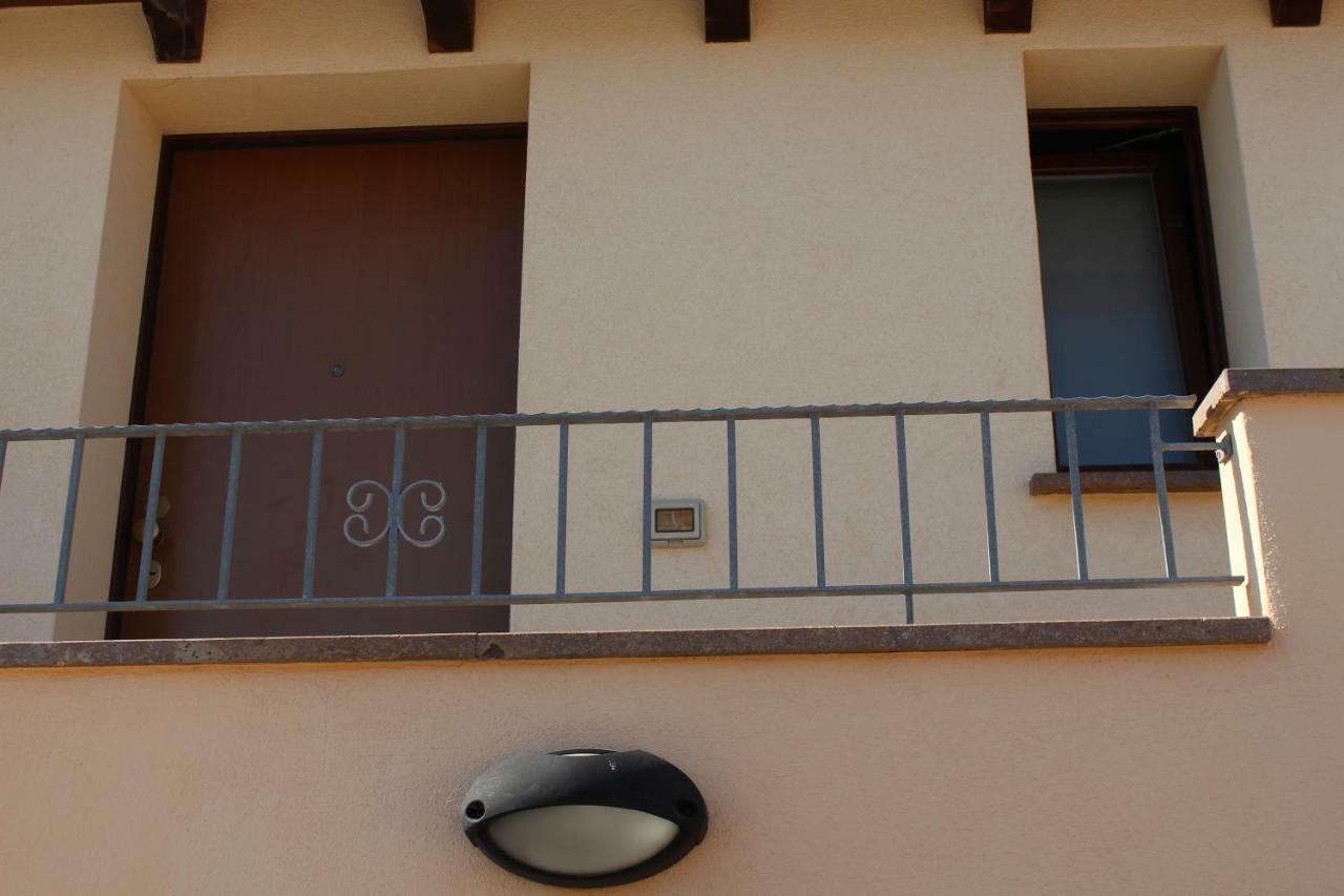 Residence L'Incanto Attici カステルサルド エクステリア 写真